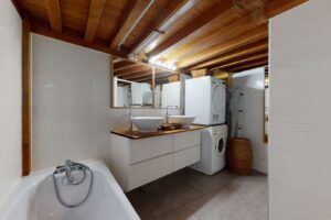 Urban-Sejour-Appartement-Vieux-Lyon-Theatre-Romain-06302021_185755