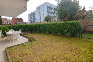 decines-location-decines-centre-terrasse-b