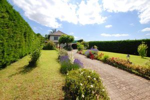 genay-location-genay-les-hauts-jardin-d