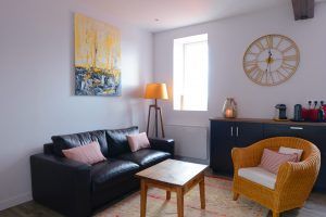 lentilly-location-le-duplex-sejour-b