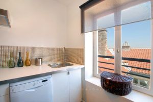 lyon-2-location-le-duplex-de-l-abbaye-cuisine-b
