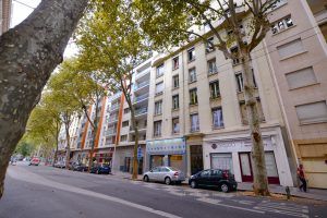 lyon-3-location-garibaldi-plein-sud-immeuble-a