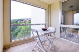 lyon-5-location-hauts-de-saint-just-loggia-a