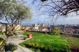 lyon-5-location-vieux-lyon-la-maison-panoramique-jardin-f