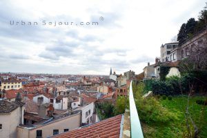 lyon-5-location-vieux-lyon-la-maison-panoramique-vue-jardin-c