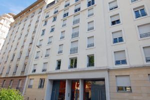 lyon-6-location-le-patio-des-brotteaux-immeuble