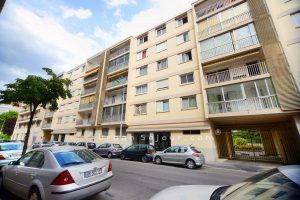 lyon-7-location-garibaldi-universite-immeuble