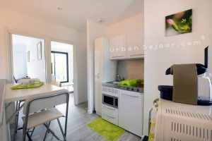 villeurbanne-location-terrasse-des-hopitaux-cuisine-c