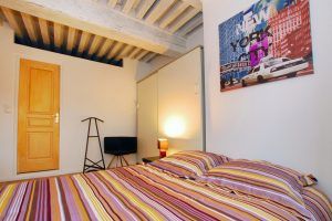 lyon-1-location-saone-sathonay-chambre-1-a