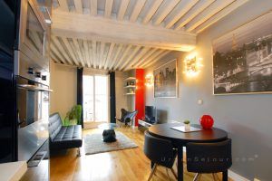 lyon-1-location-saone-sathonay-sejour-b