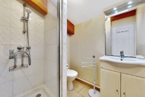 Urban-Sejour-Studio-1-La-Sauvergarde-09092021_204536