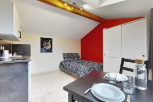 Urban-Sejour-Studio-1-La-Sauvergarde-09092021_204555