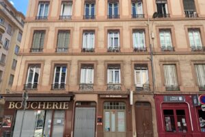 Urban-Sejour-Lyon-6-Foch-Duguesclin-location-immeuble