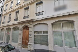 Immeuble-Lyon-2-Conde-Place-Carnot-Urban-Sejour-location-appartement