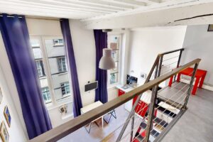 Urban-Sejour-Lyon-4-Croix-Rousse-le-Petit-Belfort-06262023_174449-Recovered