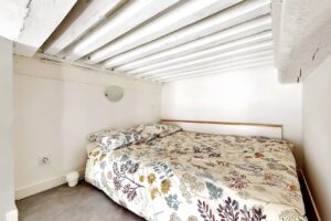 Urban-Sejour-Lyon-4-Croix-Rousse-le-Petit-Belfort-06262023_174505