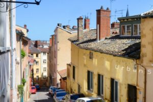 lyon-5-location-vieux-lyon-saint-georges-epies-immeuble-2