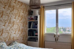 Villeurbanne-Doua-Salengro-urban-sejour-location-appartement-chambre