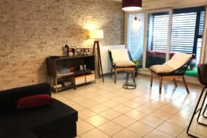 Urban-Sejour-appartement-Lyon-9-Saone-canape
