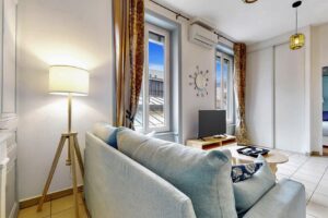 Urban-Sejour-Villeurbanne-Louis-Adam-04052024_185726